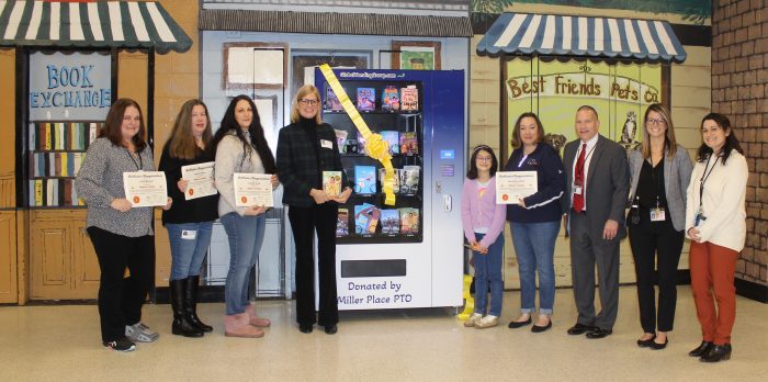 Miller Place School District PTO debuts book vending machines